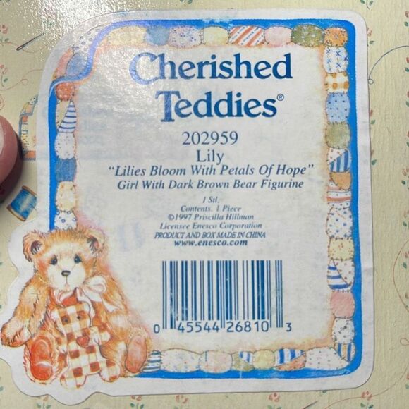 Cherished Teddies 202959 Lily Lilies Bloom with Petals of Hope Enesco 1997 - Picture 10 of 10